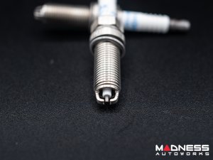 Alfa Romeo Giulia Spark Plugs - 2.9L QV - Platinum - NGK - Set of 6
